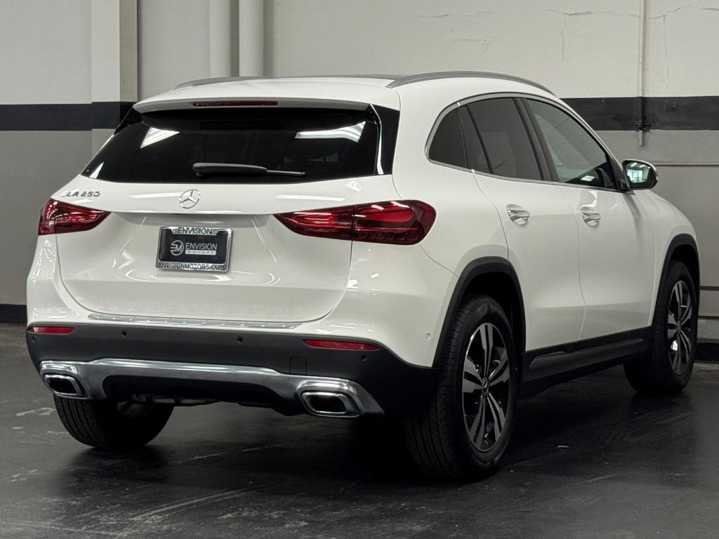 used 2025 Mercedes-Benz GLA 250 car, priced at $42,999