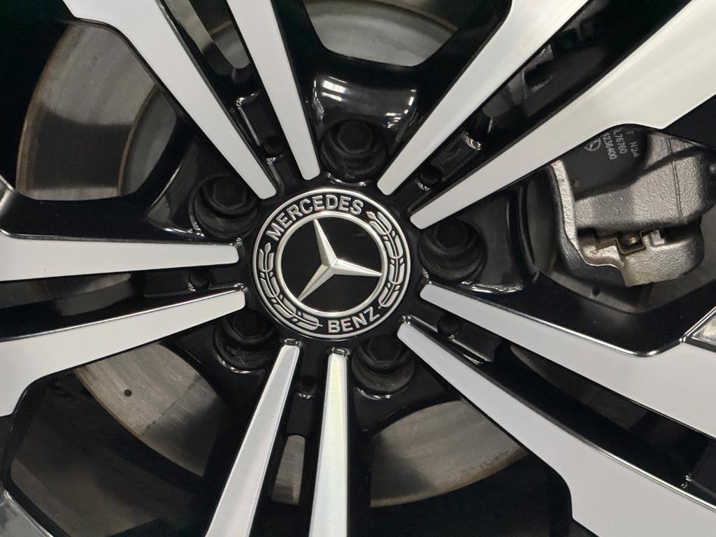 used 2025 Mercedes-Benz GLA 250 car, priced at $42,999