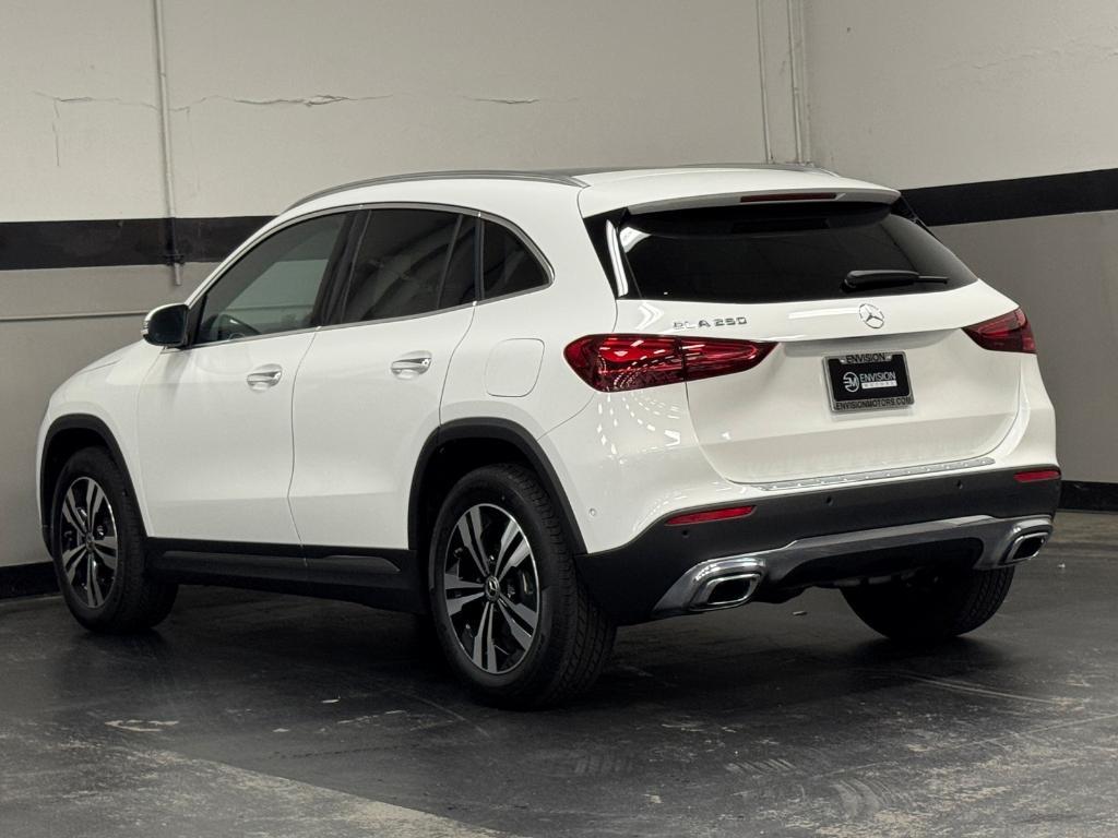 used 2025 Mercedes-Benz GLA 250 car, priced at $42,999