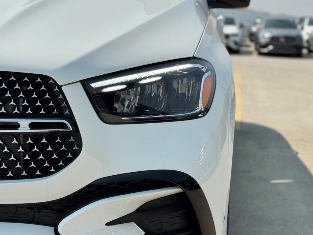 new 2026 Mercedes-Benz GLE 450 car, priced at $85,215