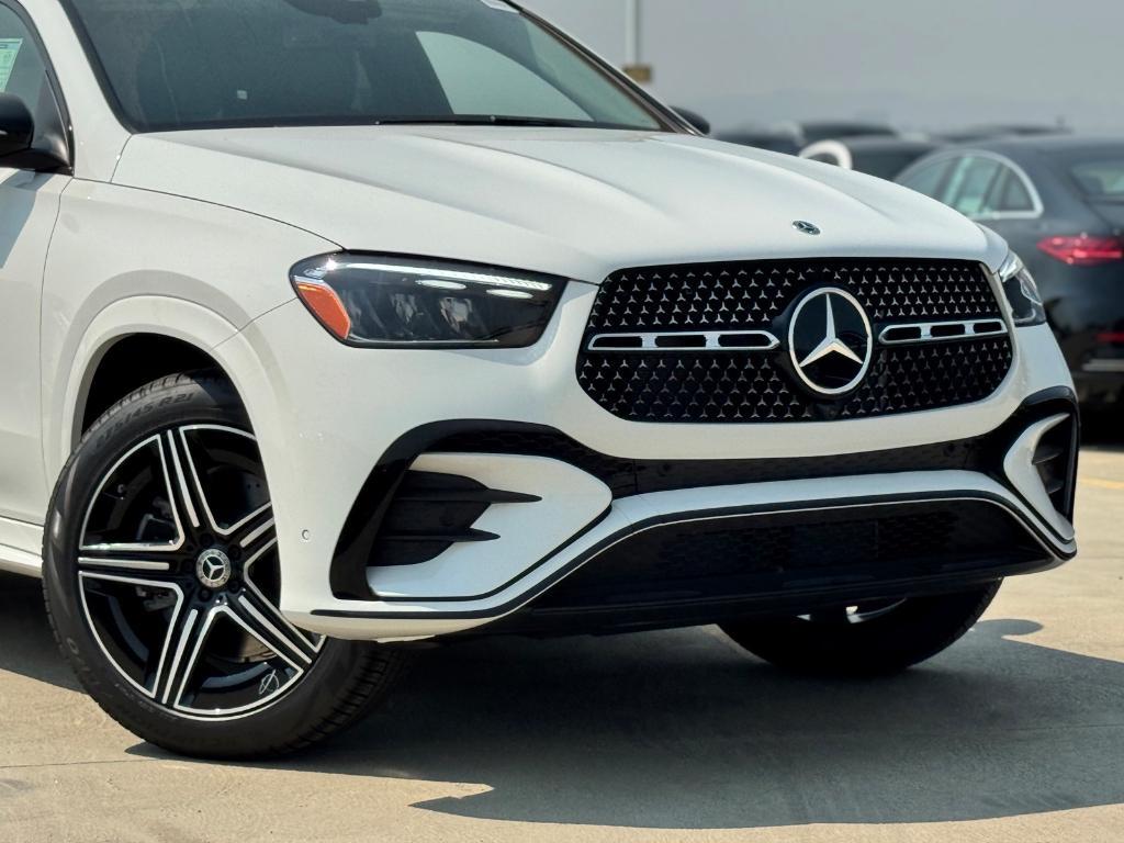 new 2026 Mercedes-Benz GLE 450 car, priced at $85,215