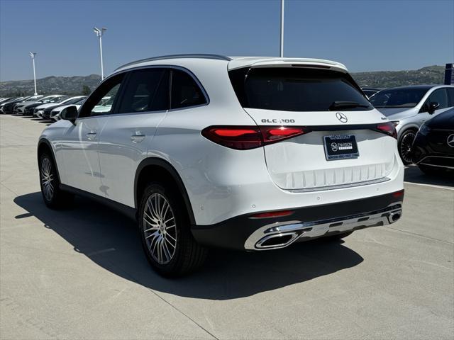 new 2024 Mercedes-Benz GLC 300 car, priced at $54,395