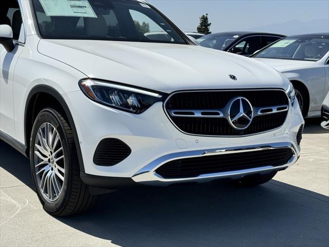 new 2024 Mercedes-Benz GLC 300 car, priced at $54,395