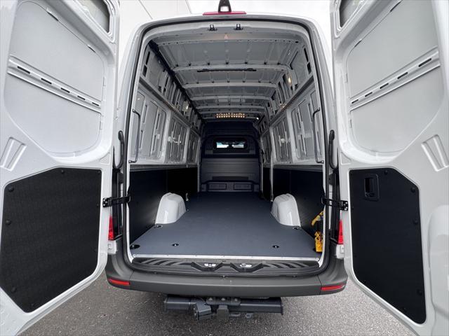 new 2024 Mercedes-Benz eSprinter 2500 car, priced at $88,359