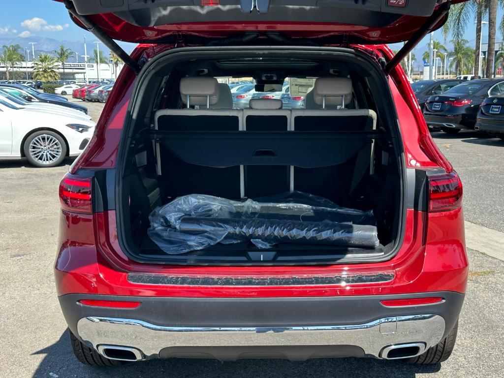new 2026 Mercedes-Benz GLB 250 car, priced at $49,630