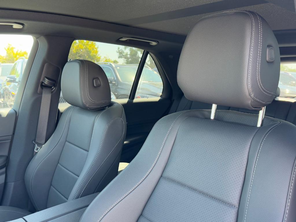 new 2026 Mercedes-Benz GLE 350 car, priced at $70,000