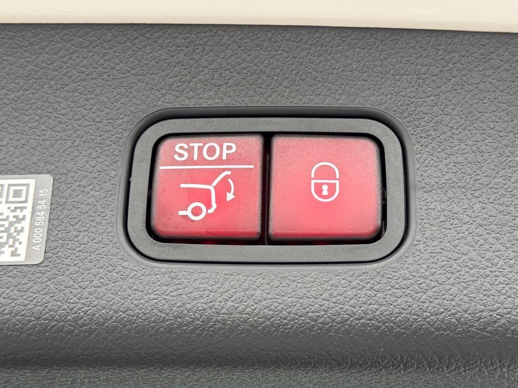 new 2024 Mercedes-Benz AMG GLC 43 car, priced at $79,365