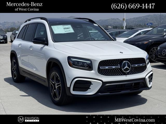new 2024 Mercedes-Benz GLB 250 car, priced at $52,300