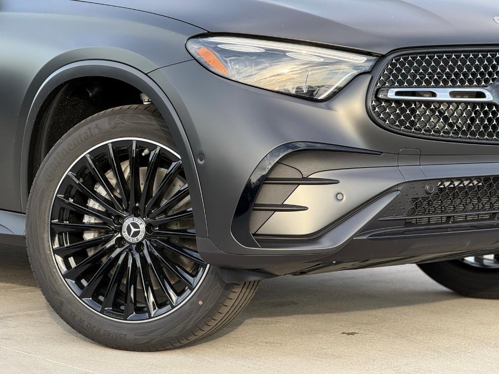 new 2026 Mercedes-Benz GLC 300 car, priced at $66,365