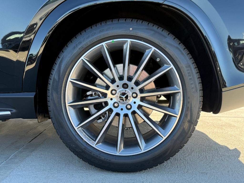 new 2026 Mercedes-Benz GLE 450 car, priced at $81,800