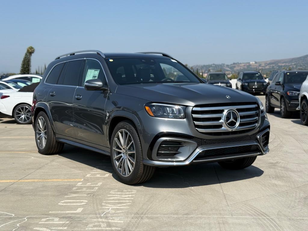 new 2025 Mercedes-Benz GLS 450 car, priced at $96,655