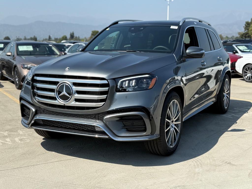 new 2025 Mercedes-Benz GLS 450 car, priced at $96,655