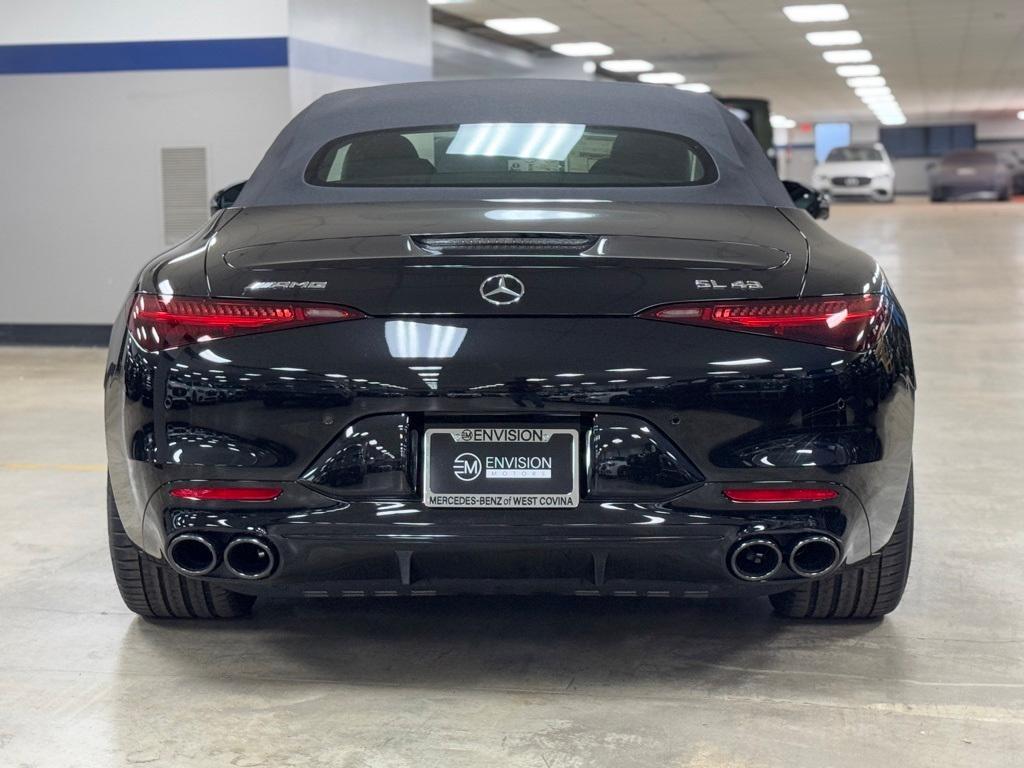 new 2025 Mercedes-Benz AMG SL 43 car, priced at $120,330