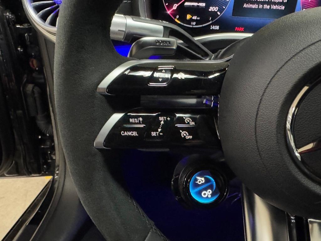 new 2025 Mercedes-Benz AMG SL 43 car, priced at $120,330