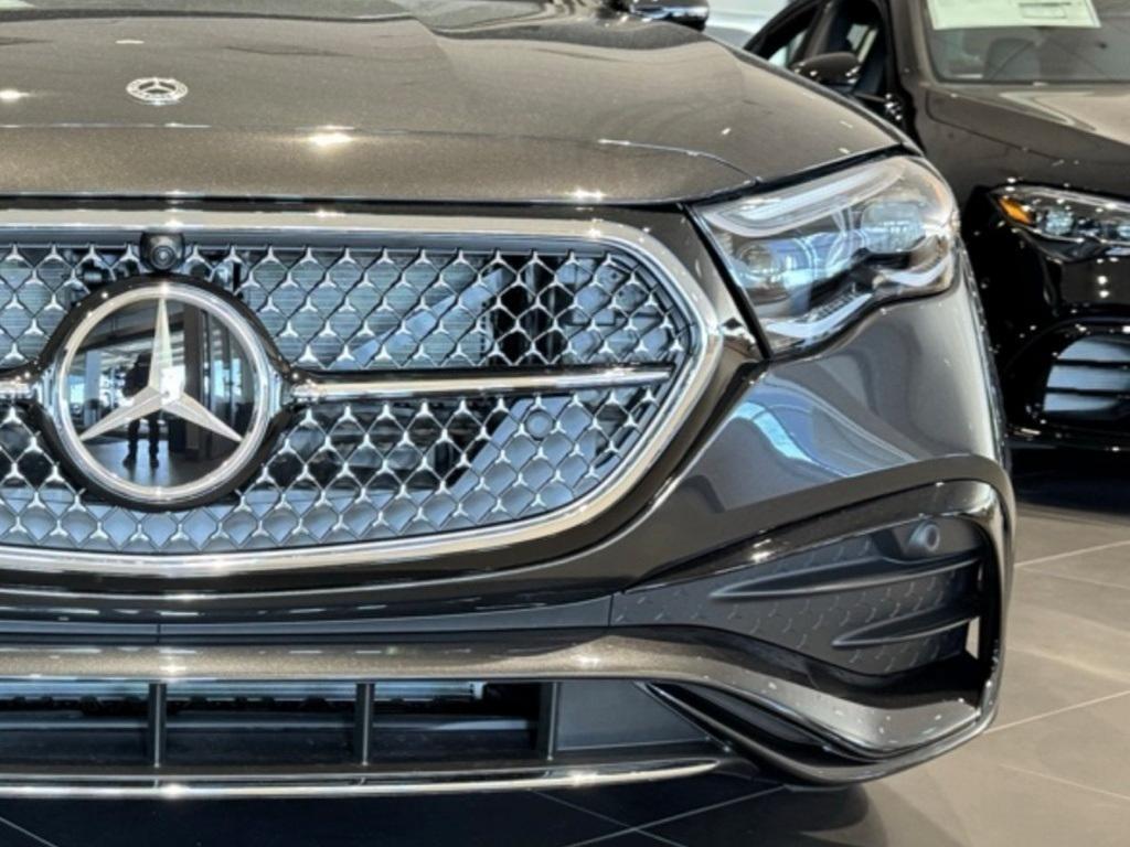 new 2025 Mercedes-Benz E-Class car, priced at $78,595