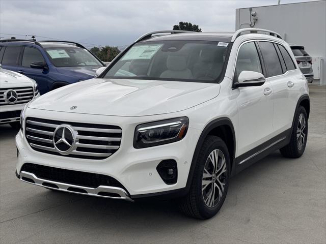 new 2024 Mercedes-Benz GLB 250 car, priced at $49,490