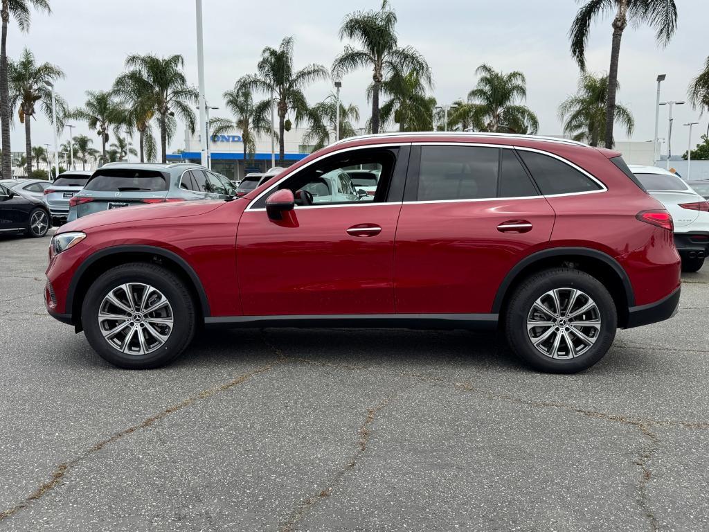 new 2025 Mercedes-Benz GLC 300 car, priced at $60,020