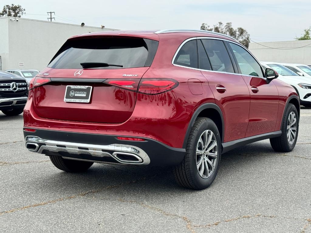new 2025 Mercedes-Benz GLC 300 car, priced at $60,020
