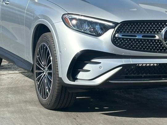 new 2025 Mercedes-Benz GLC 300 car, priced at $71,000