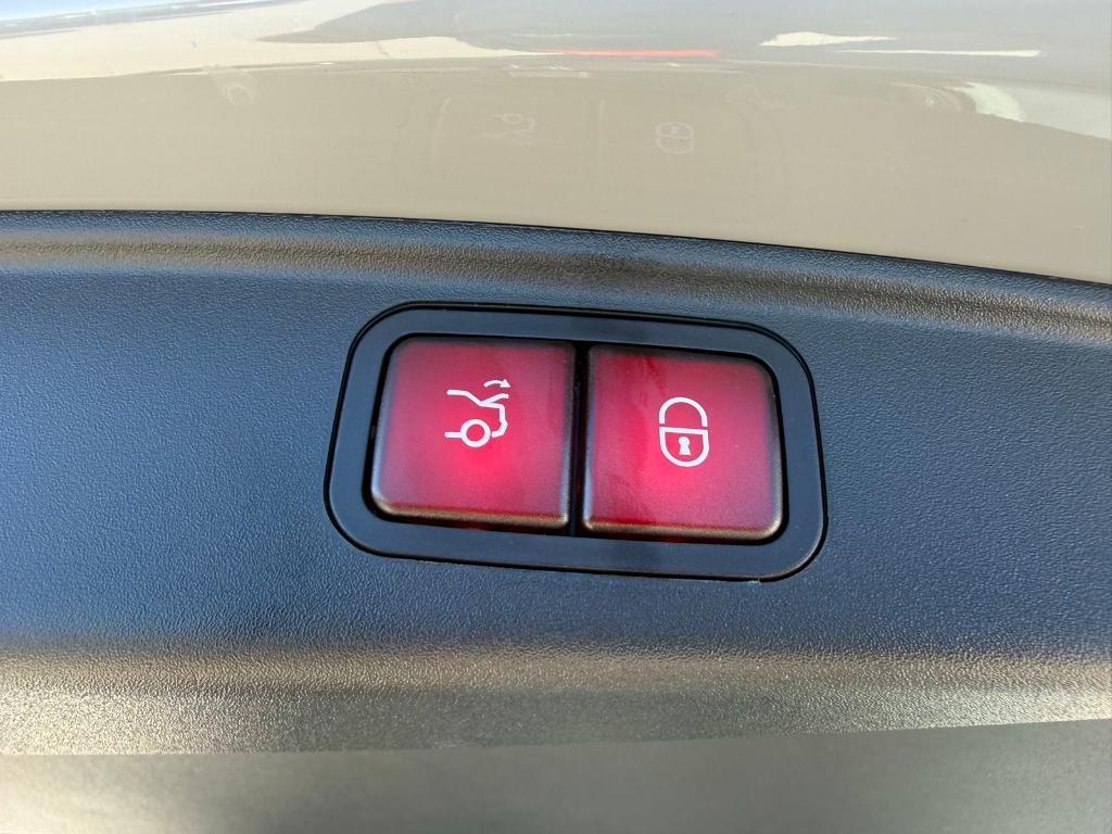 new 2026 Mercedes-Benz AMG GT 43 car, priced at $126,505