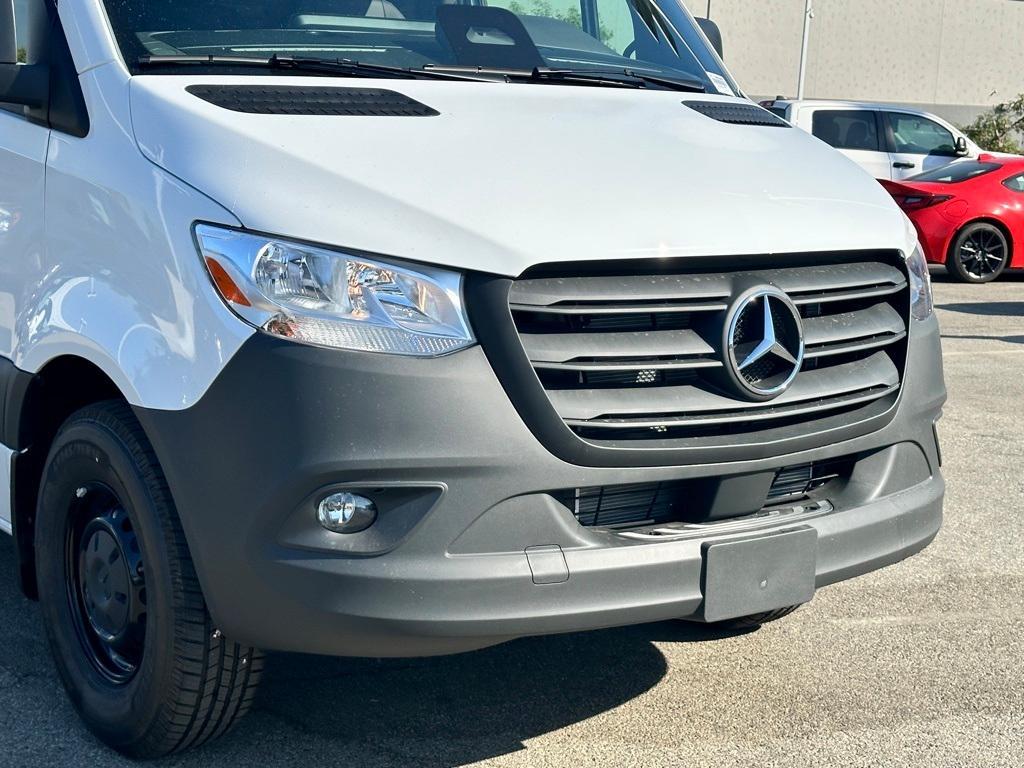 new 2025 Mercedes-Benz Sprinter 2500 car, priced at $68,218