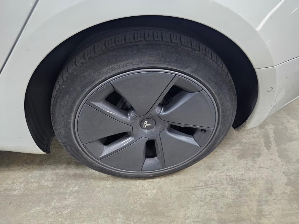 used 2022 Tesla Model 3 car, priced at $25,999