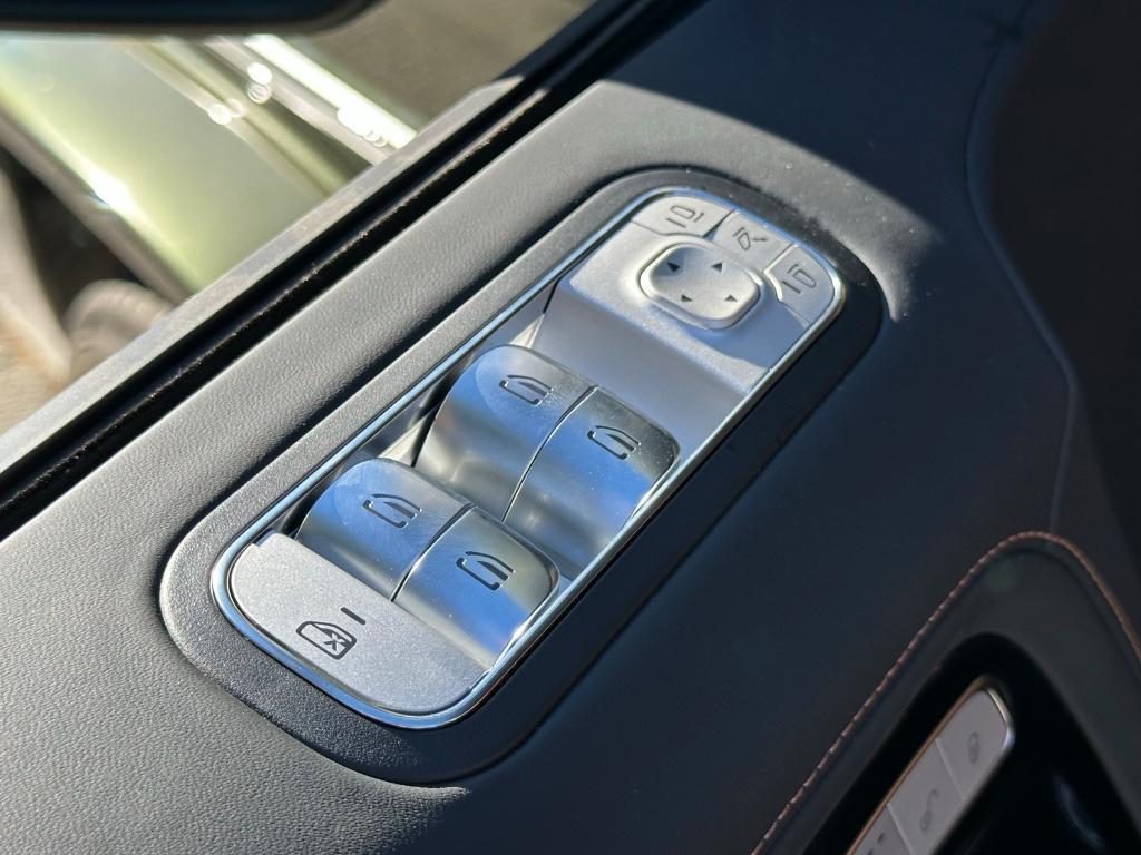 new 2025 Mercedes-Benz G-Class car, priced at $181,105