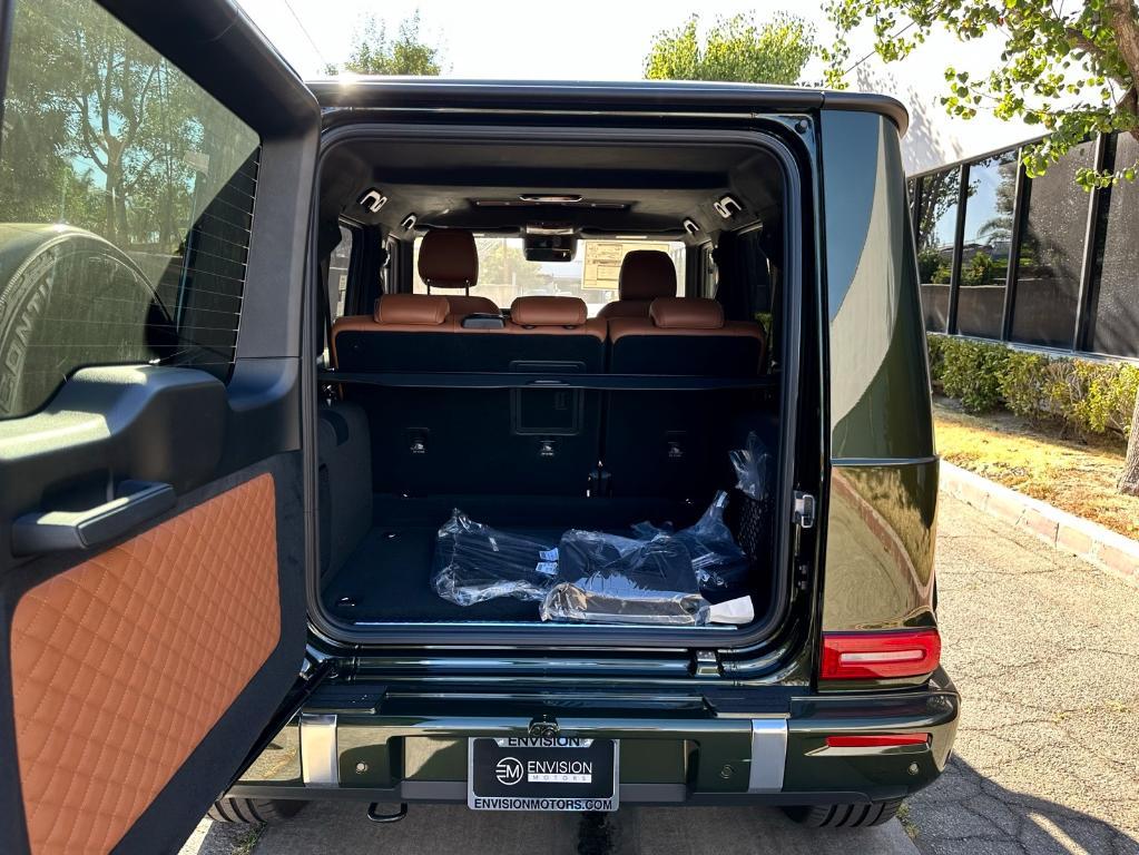new 2025 Mercedes-Benz G-Class car, priced at $181,105