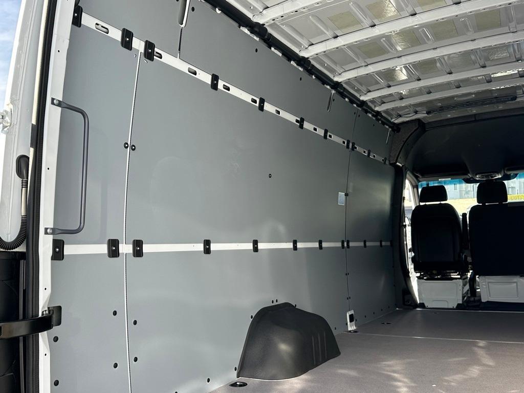 new 2025 Mercedes-Benz Sprinter 3500 car, priced at $76,912