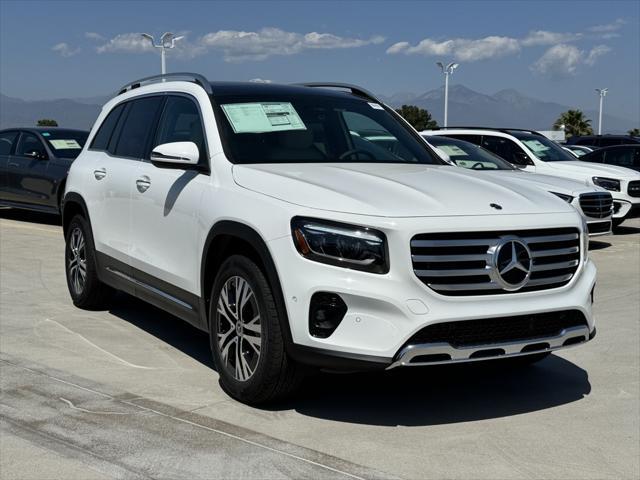 new 2024 Mercedes-Benz GLB 250 car, priced at $49,790