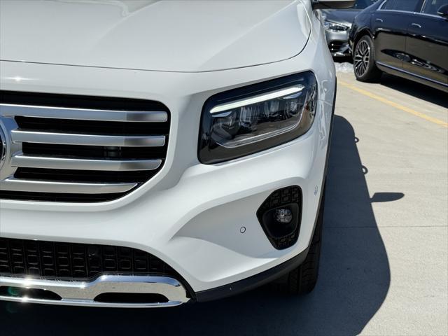 new 2024 Mercedes-Benz GLB 250 car, priced at $49,790