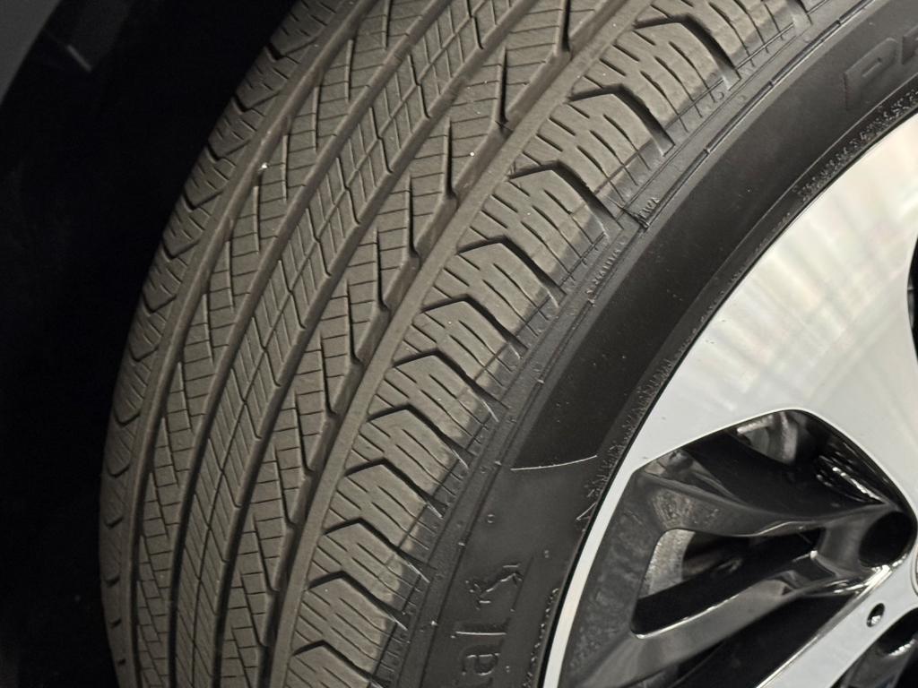 used 2025 Mercedes-Benz GLA 250 car, priced at $36,485