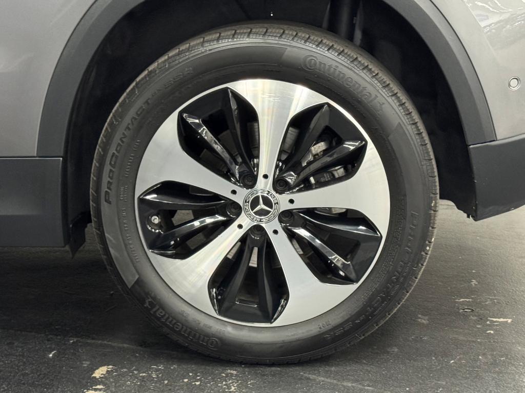 used 2025 Mercedes-Benz GLA 250 car, priced at $36,485