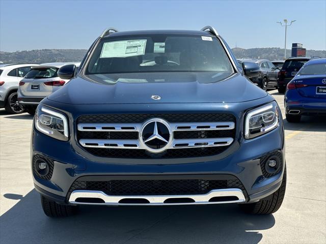 new 2023 Mercedes-Benz GLB 250 car, priced at $50,305