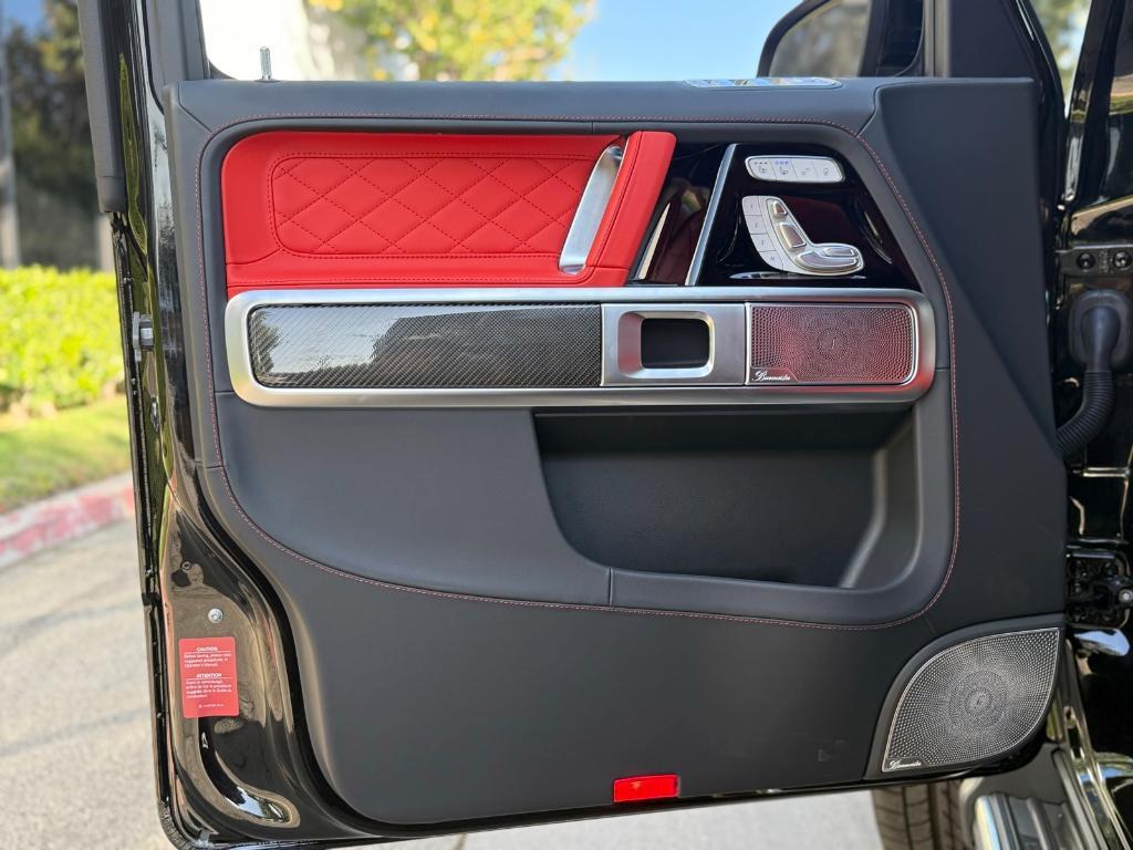 new 2025 Mercedes-Benz AMG G 63 car, priced at $206,235