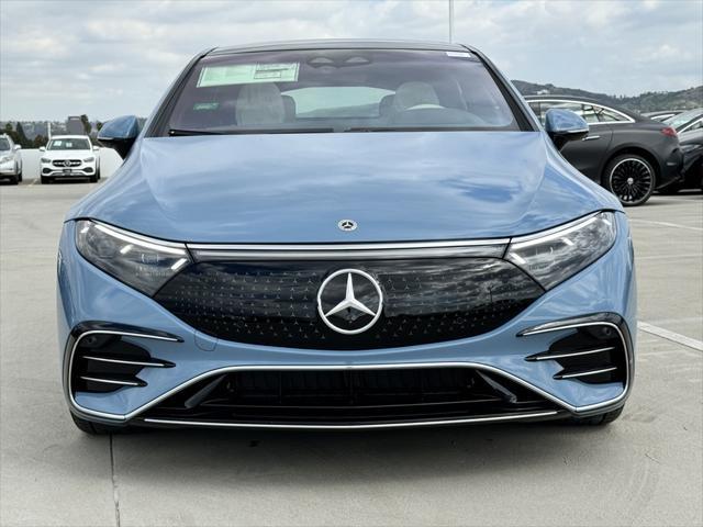 new 2024 Mercedes-Benz EQS 580 car, priced at $152,740