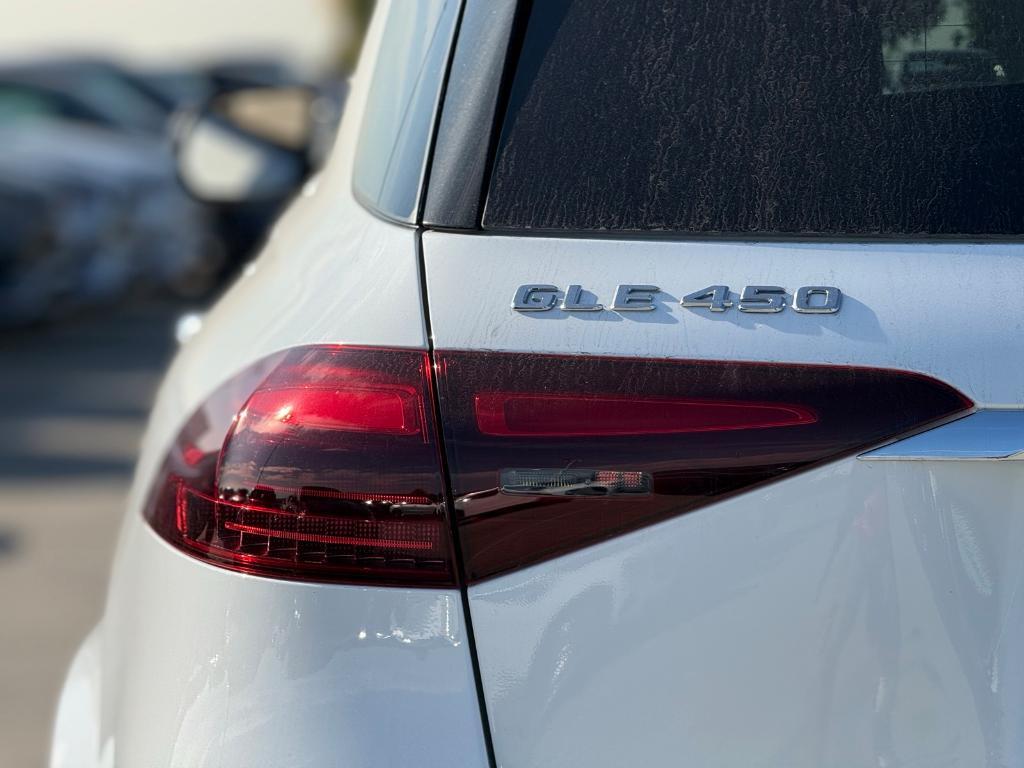 new 2026 Mercedes-Benz GLE 450 car, priced at $83,550