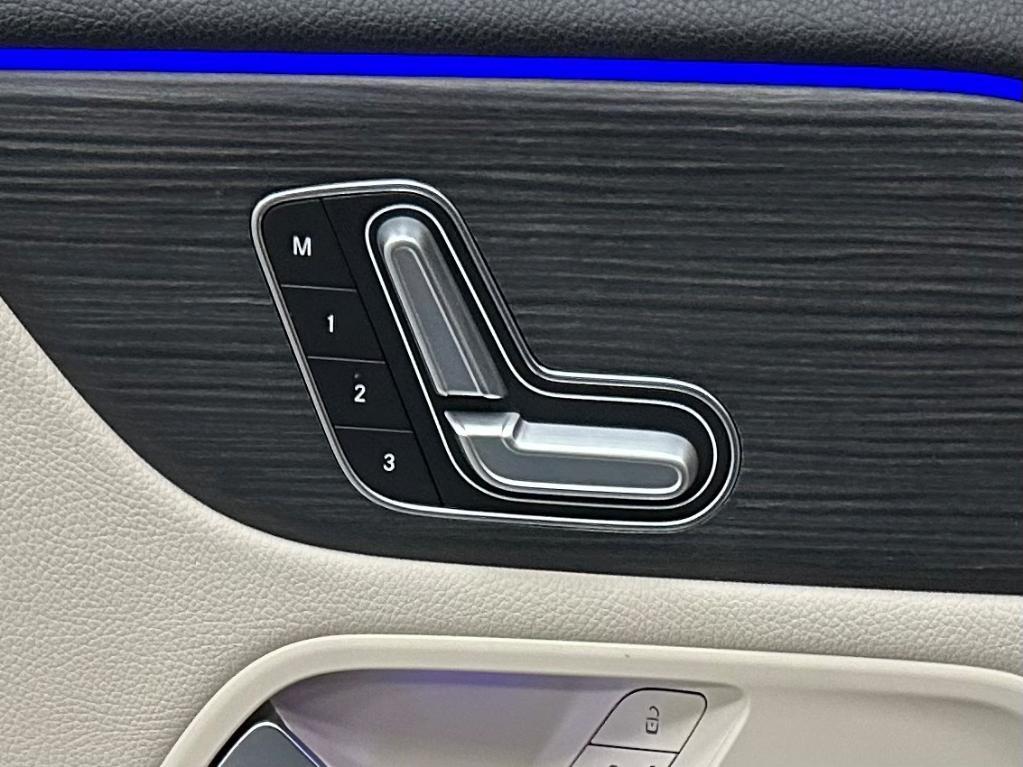 used 2022 Mercedes-Benz GLA 250 car, priced at $25,488