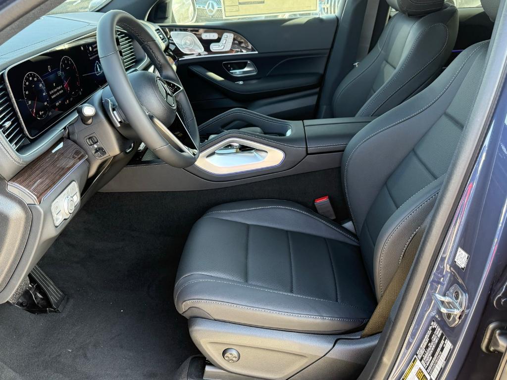 new 2026 Mercedes-Benz GLE 450 car, priced at $83,105