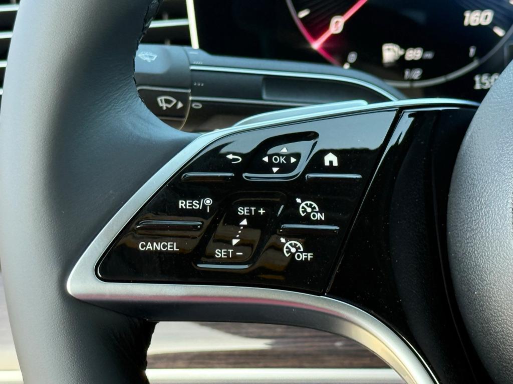 new 2026 Mercedes-Benz GLE 450 car, priced at $83,105