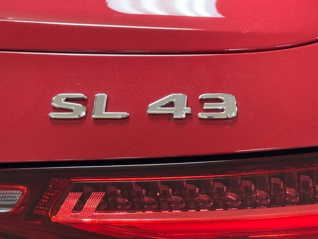 new 2025 Mercedes-Benz AMG SL 43 car, priced at $122,430