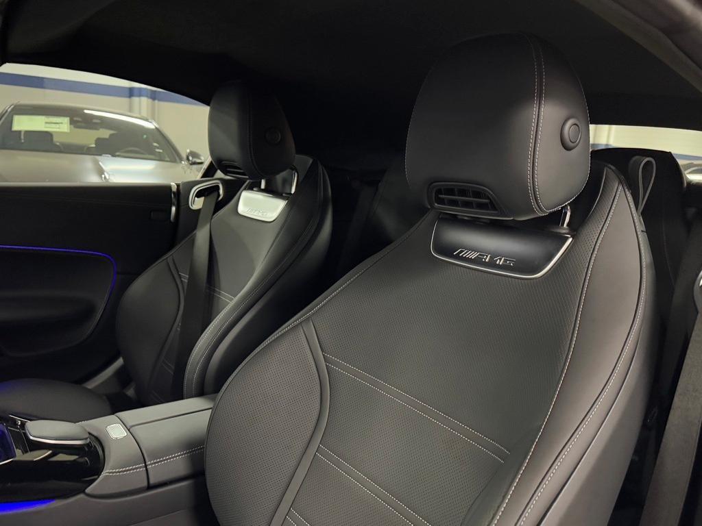 new 2025 Mercedes-Benz AMG SL 43 car, priced at $122,430