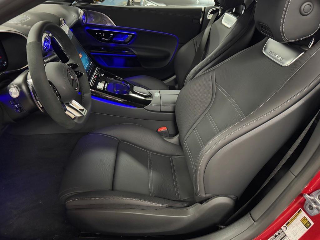 new 2025 Mercedes-Benz AMG SL 43 car, priced at $122,430