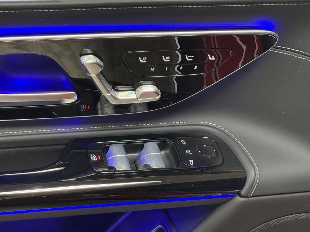 new 2025 Mercedes-Benz AMG SL 43 car, priced at $122,430