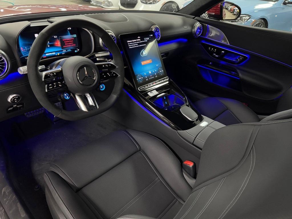 new 2025 Mercedes-Benz AMG SL 43 car, priced at $122,430