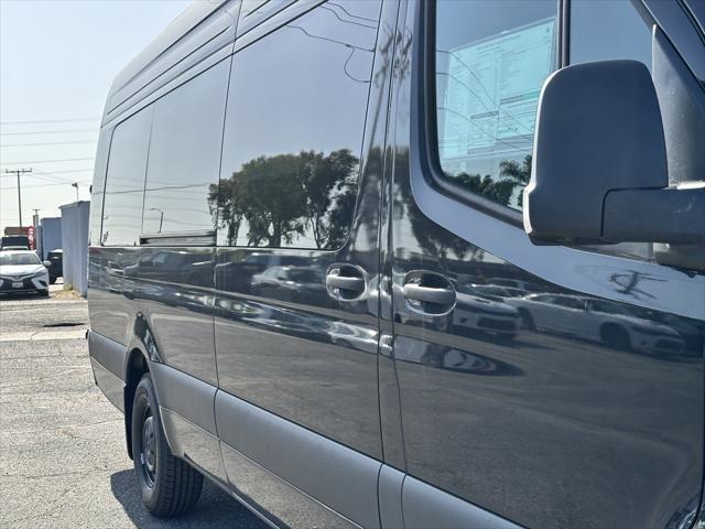 new 2024 Mercedes-Benz Sprinter 2500 car, priced at $86,482