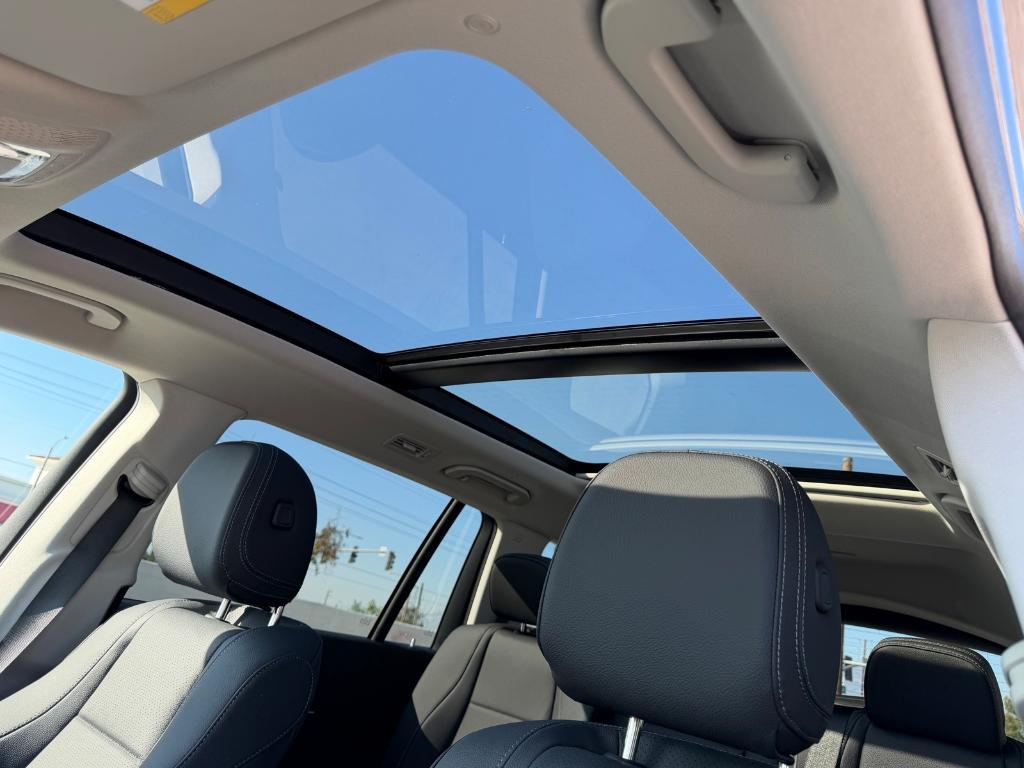 new 2026 Mercedes-Benz GLS 450 car, priced at $98,020