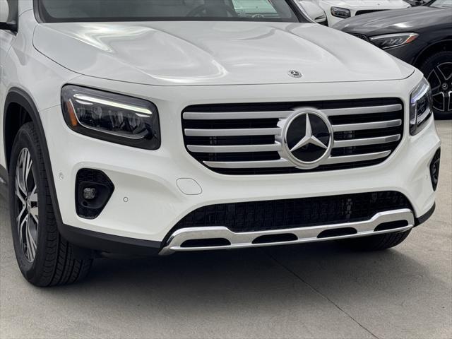 new 2024 Mercedes-Benz GLB 250 car, priced at $49,490