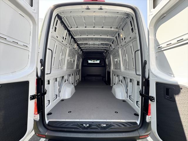 new 2024 Mercedes-Benz eSprinter 2500 car, priced at $84,050