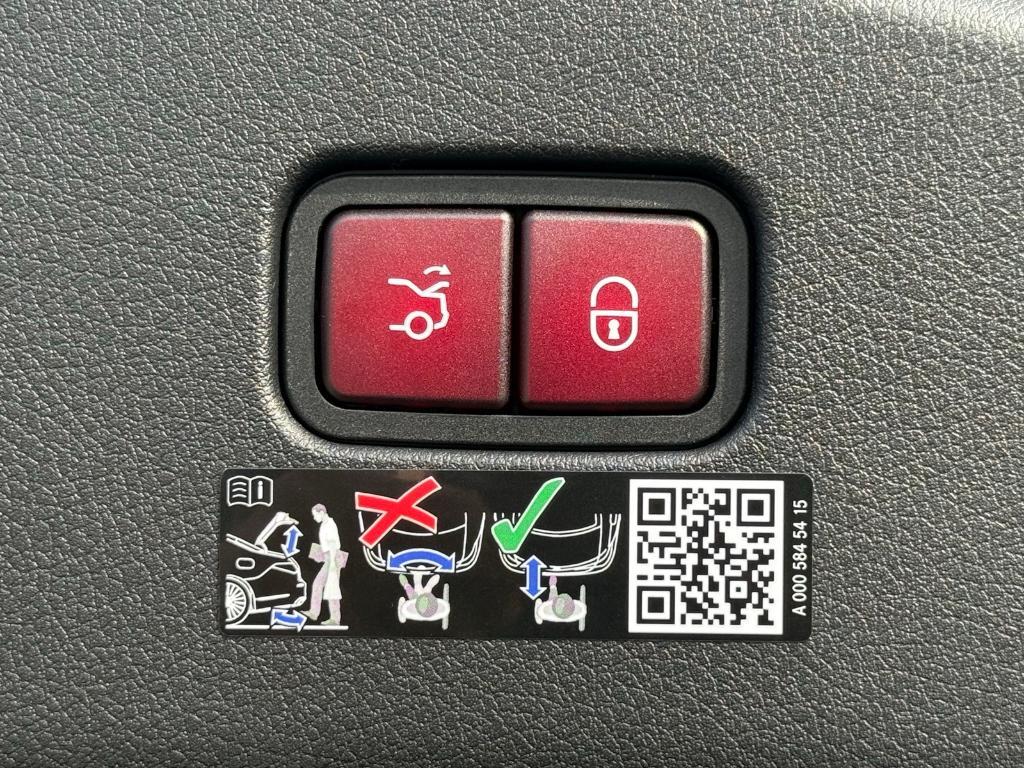 new 2026 Mercedes-Benz AMG CLE 53 car, priced at $90,050